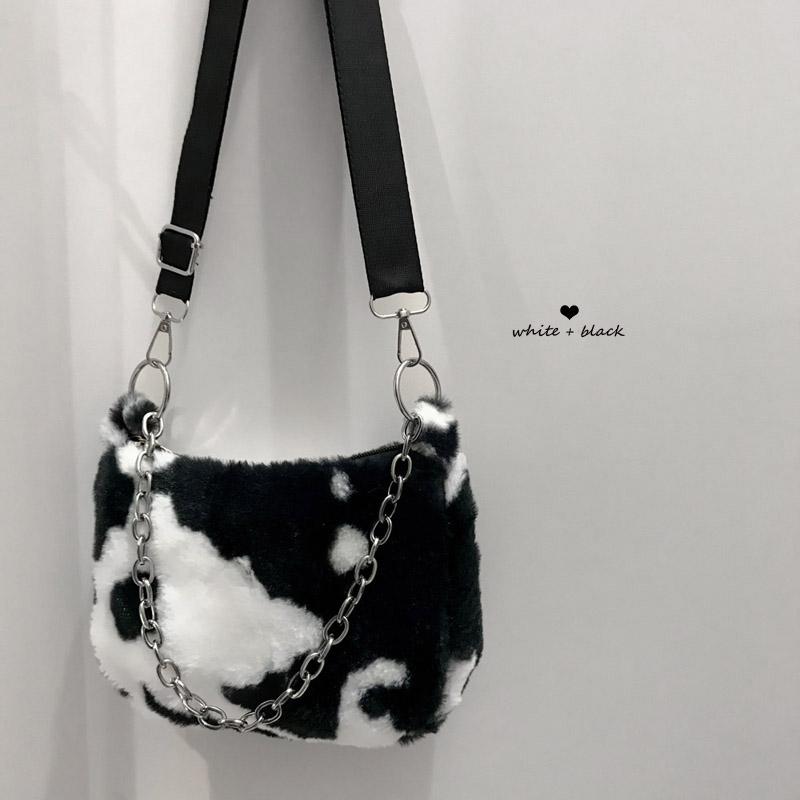 Plush Cow Pattern Shoulder Bag With Chain