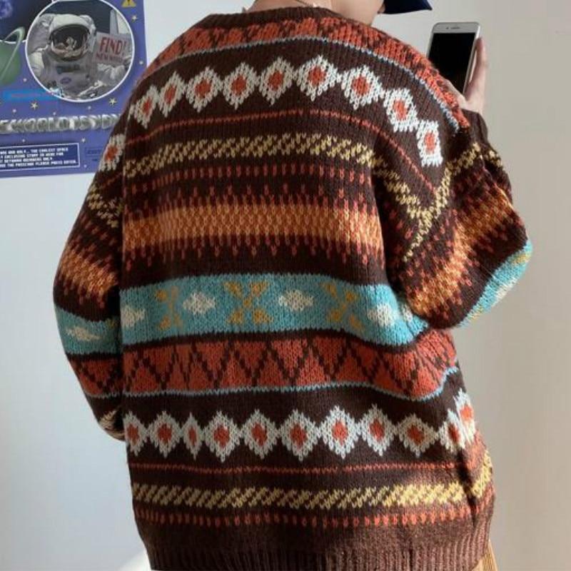 Vintage Aesthetic Patterned Unisex Sweater